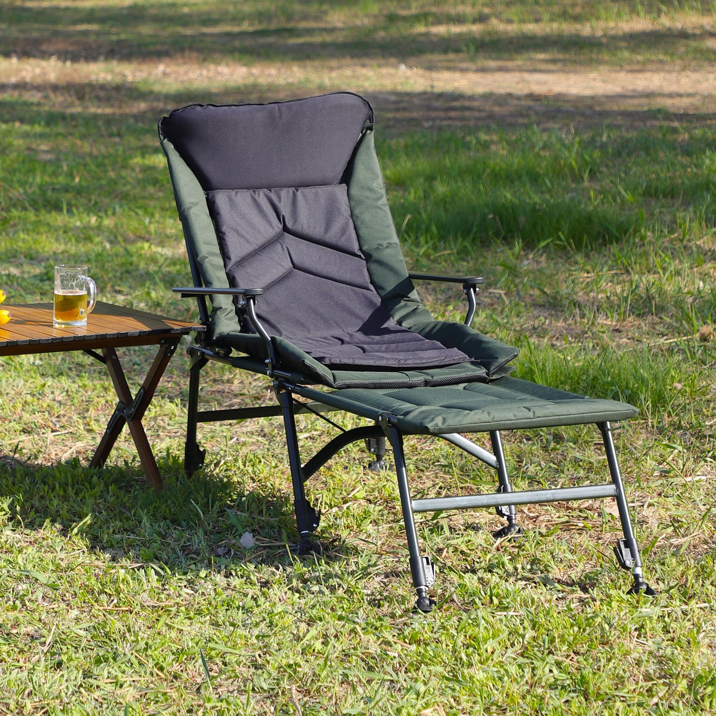 Camping Lounge Chair With Detachable Footrest, Portable Folding Reclining Camping Chair With Adjustable Backrest For Indoor And Outdoor Camping Beach Hiking Fishing - Green / Black