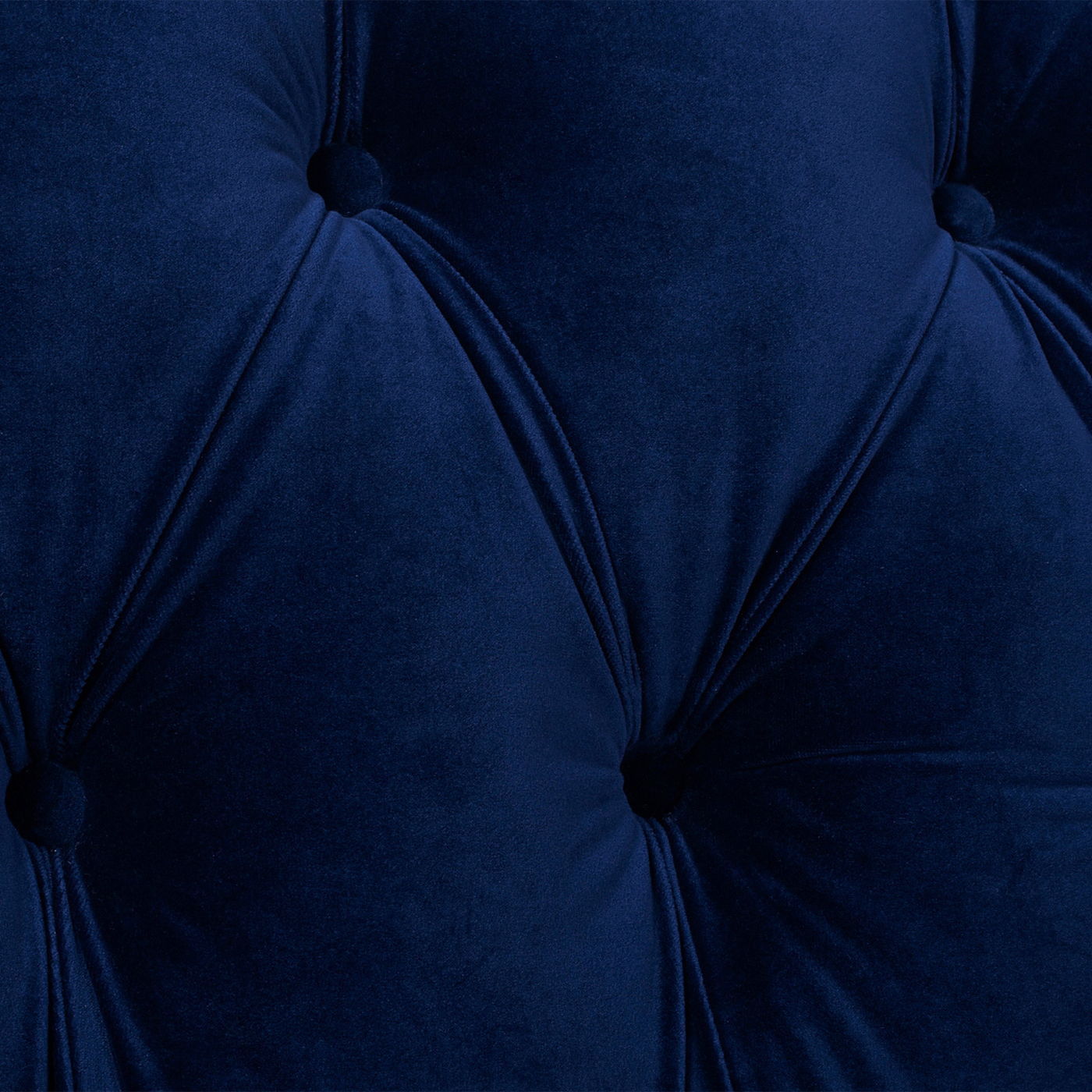 La Rosa - Victorian Chesterfield Tufted Sofa